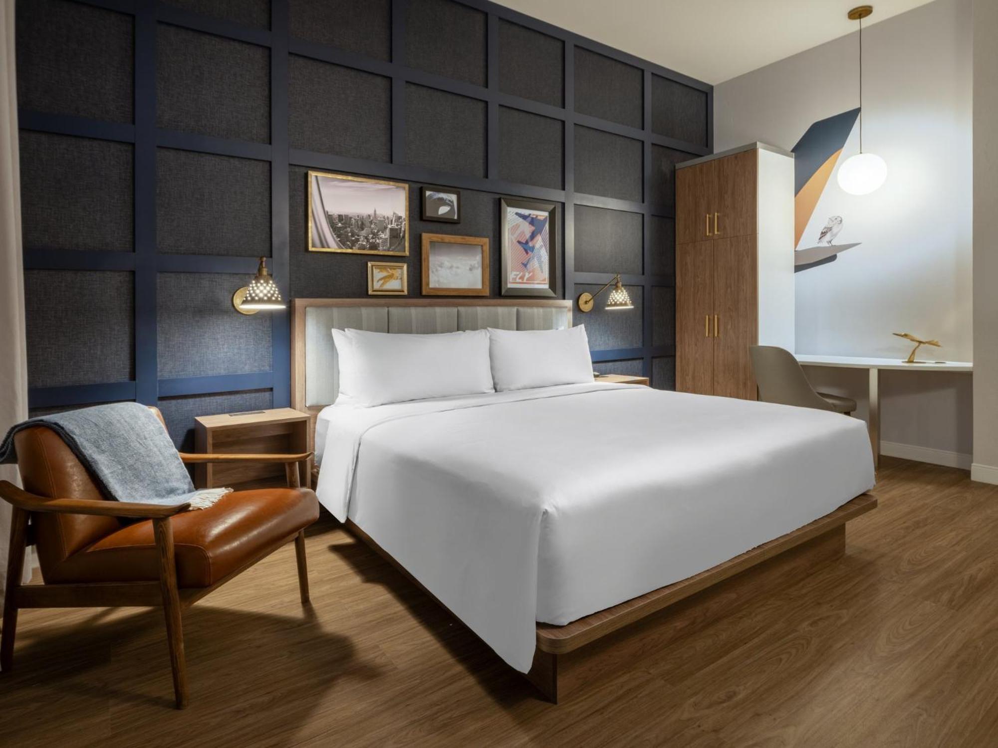 Voco Fiorello - Laguardia East By Ihg New York Exterior photo