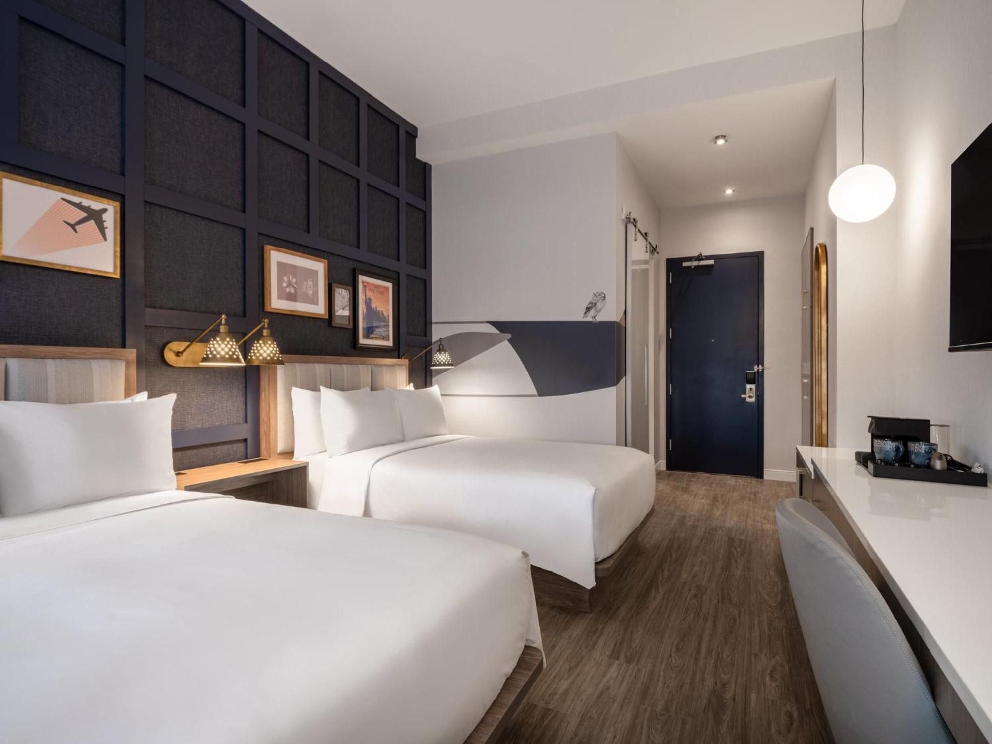 Voco Fiorello - Laguardia East By Ihg New York Exterior photo