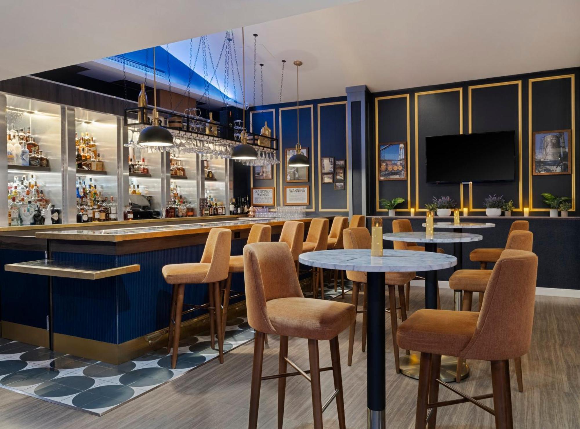 Voco Fiorello - Laguardia East By Ihg New York Exterior photo